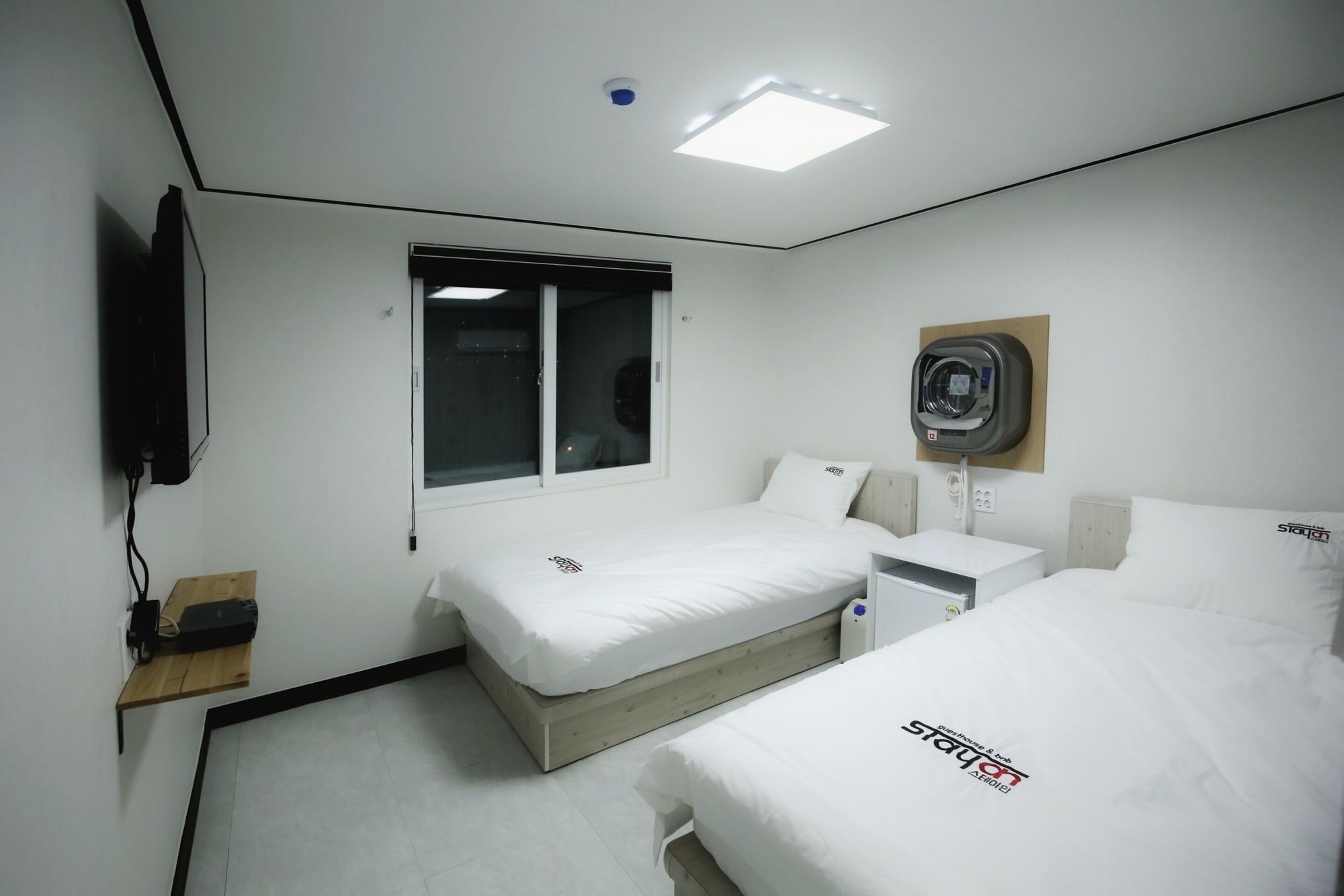 Stayan Guesthouse And Bnb Busan Esterno foto