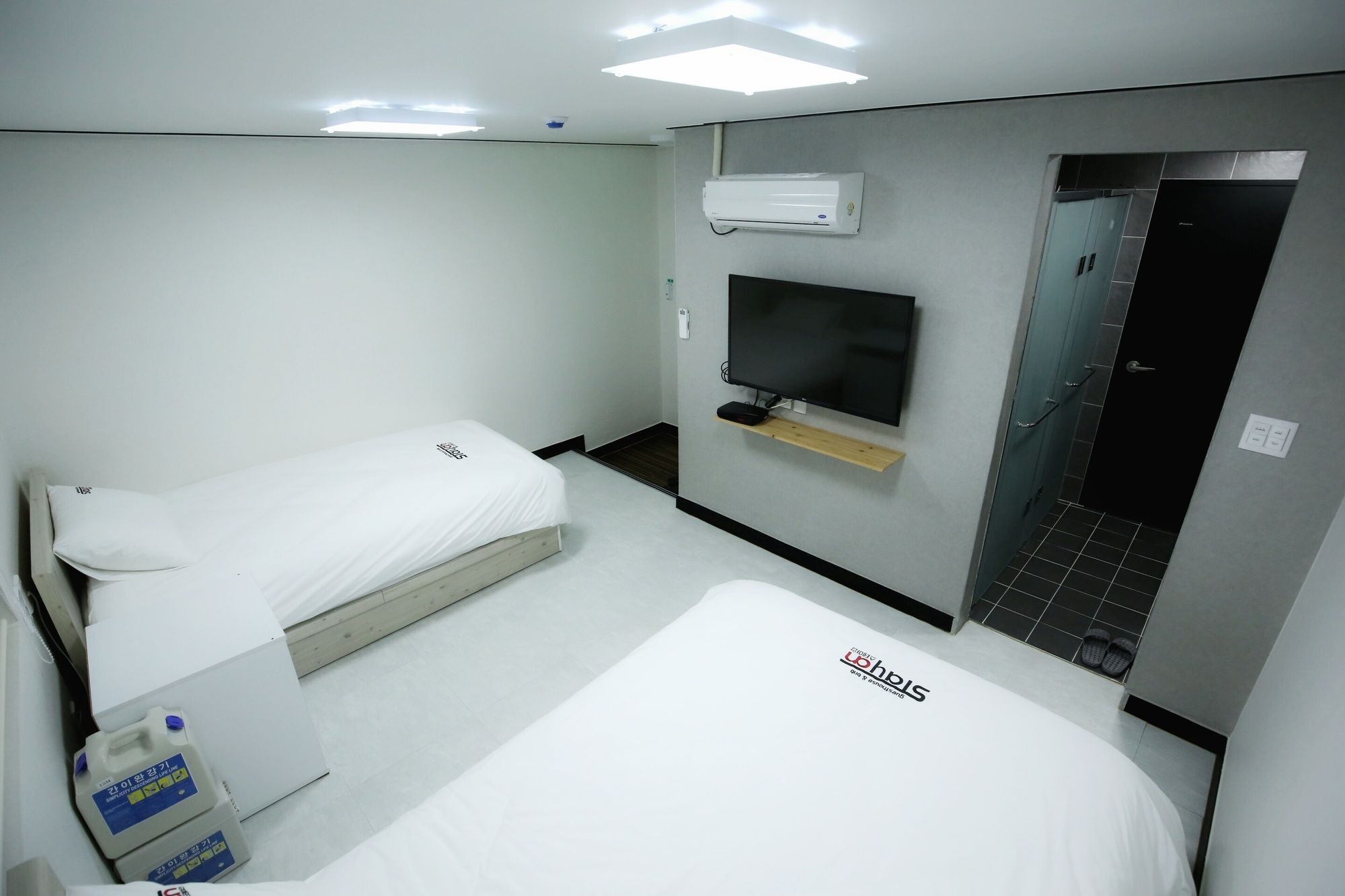 Stayan Guesthouse And Bnb Busan Esterno foto